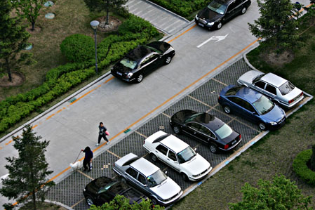小區停車(chē)位