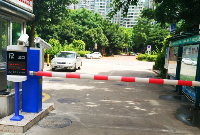 十分方便的智能停車(chē)系統