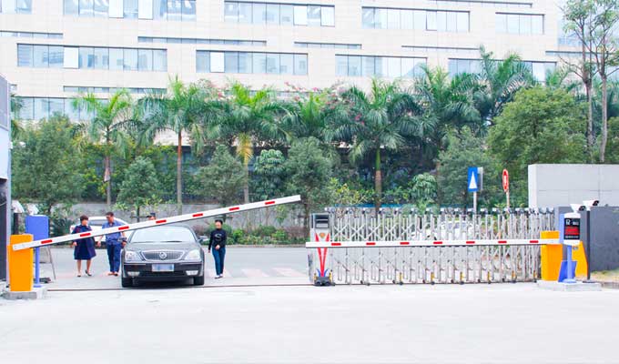 智能車(chē)牌識別系統